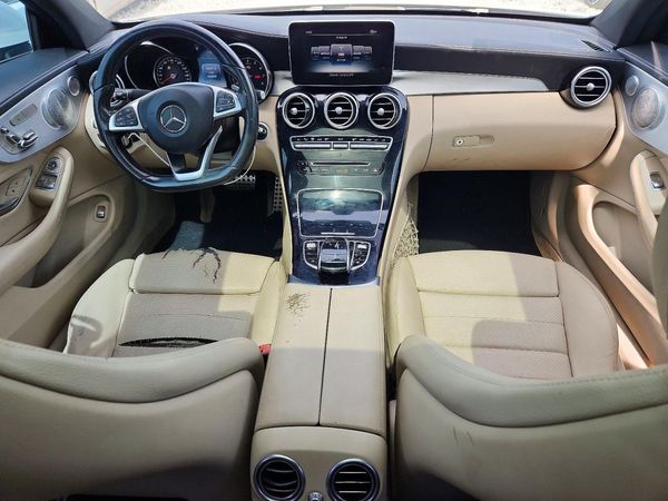 2017 MERCEDES-BENZ C C300
