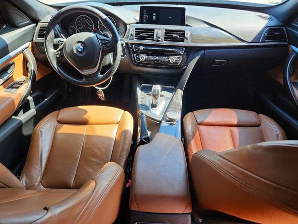 2017 BMW 330 xDrive GT