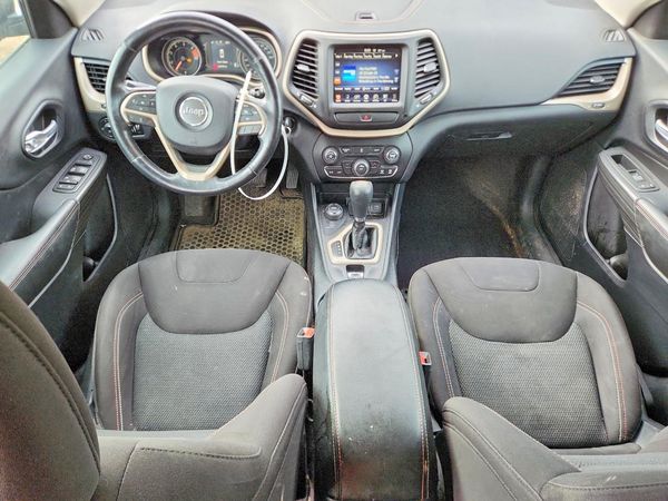2016 JEEP CHEROKEE LATITUDE 4X4