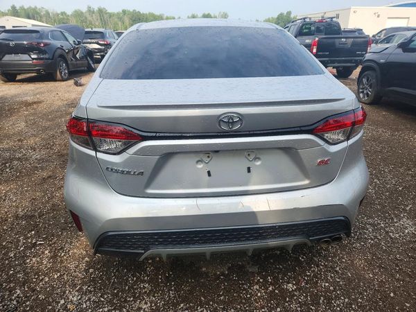 2022 TOYOTA COROLLA SE