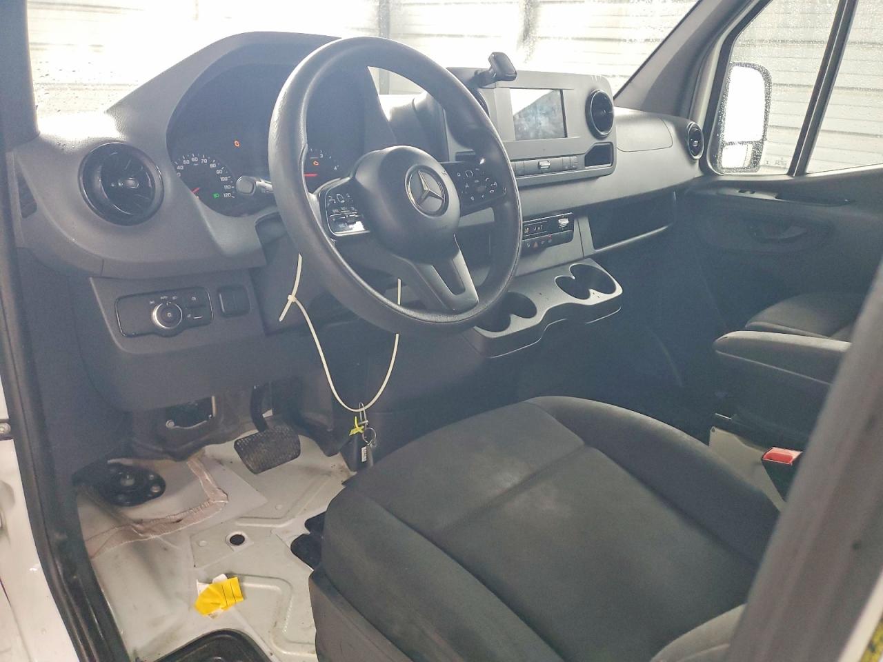 2020 MERCEDES-BENZ SPRINTER 907 (VS30)
