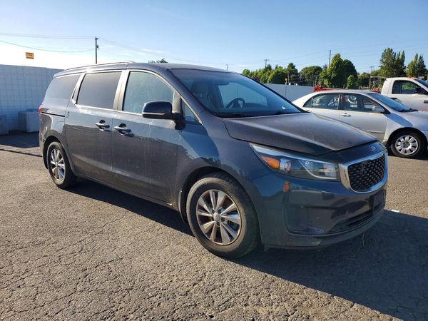 2015 KIA SEDONA GL - Middle-low