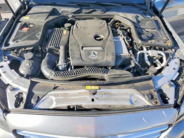 2015 MERCEDES-BENZ C Base