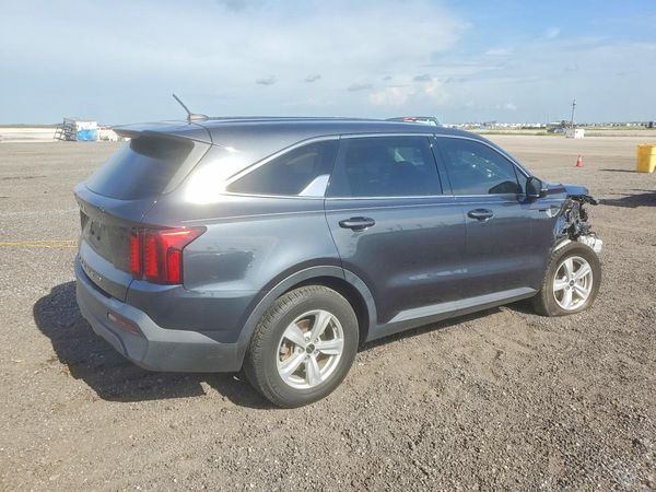 2022 KIA SORENTO