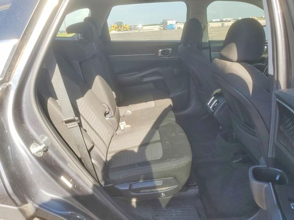 2022 KIA SORENTO