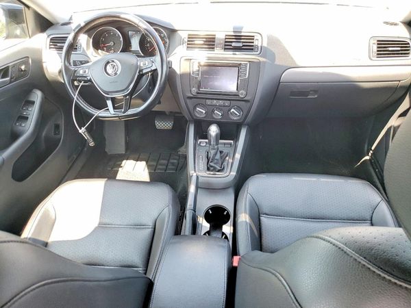 2017 VOLKSWAGEN JETTA