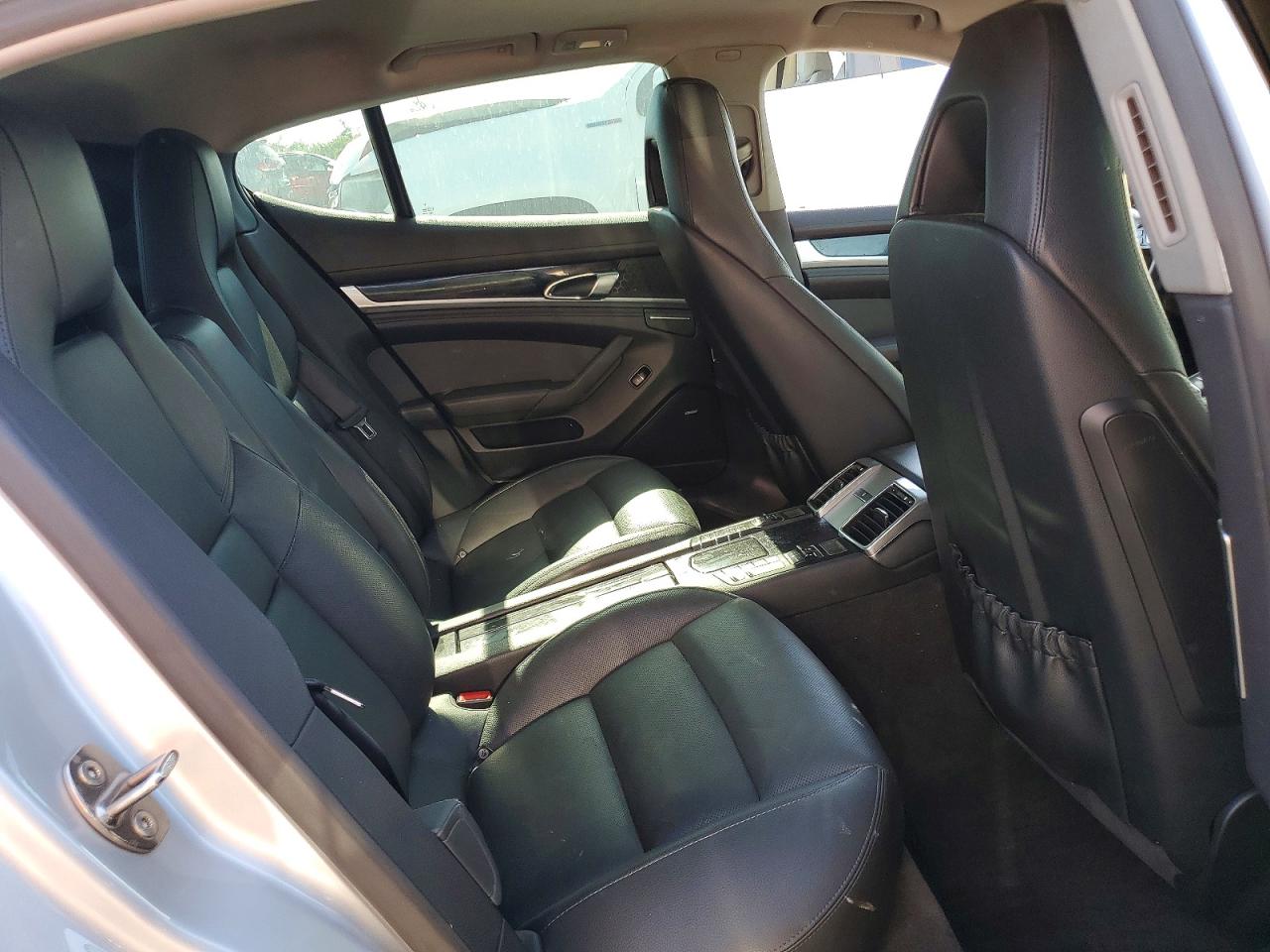 2014 PORSCHE PANAMERA S (2WD), 4S (4WD)