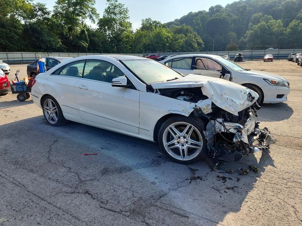 2012 MERCEDES-BENZ E