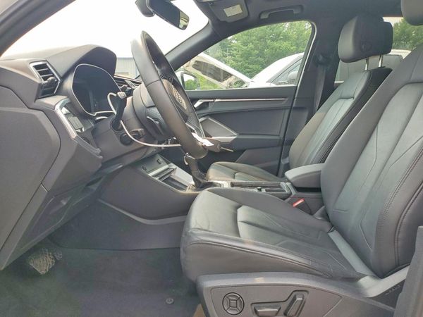 2024 AUDI Q3