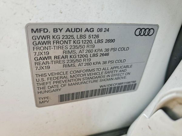 2024 AUDI Q3