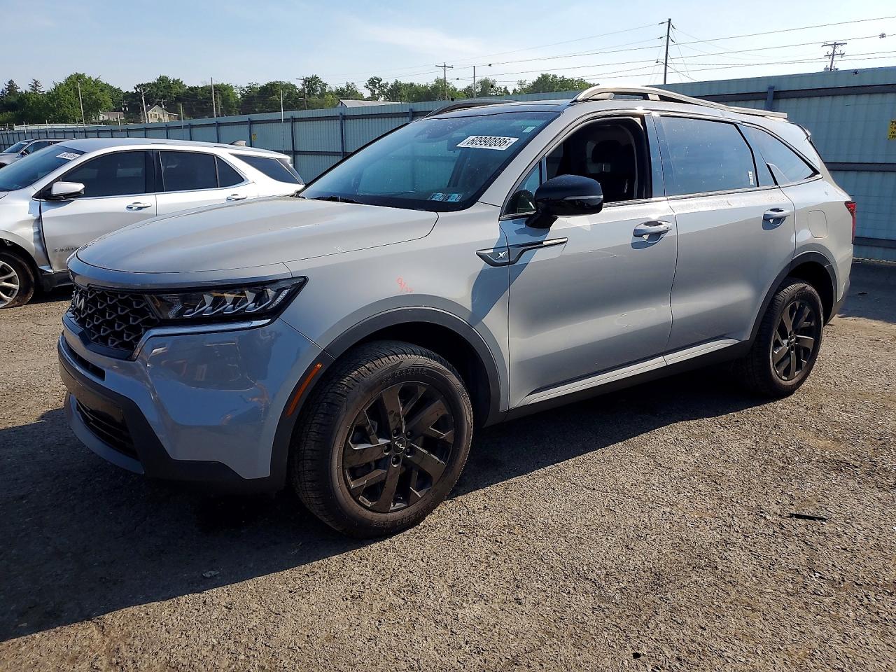 2022 KIA SORENTO