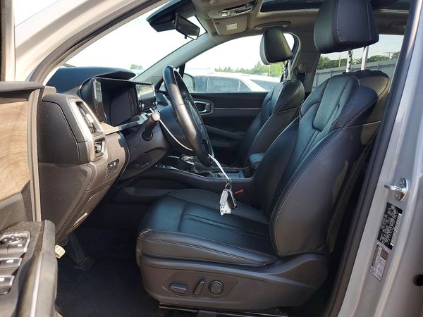 2022 KIA SORENTO