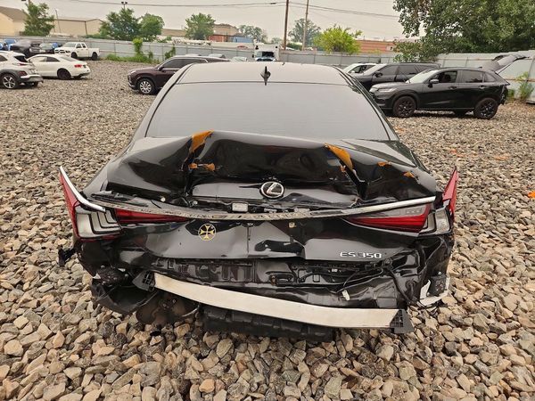 2023 LEXUS ES 350