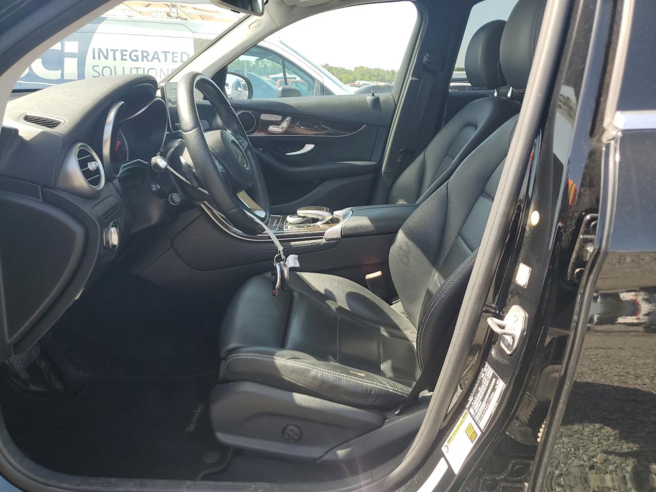 2016 MERCEDES-BENZ GLC GLC300 Base-4M