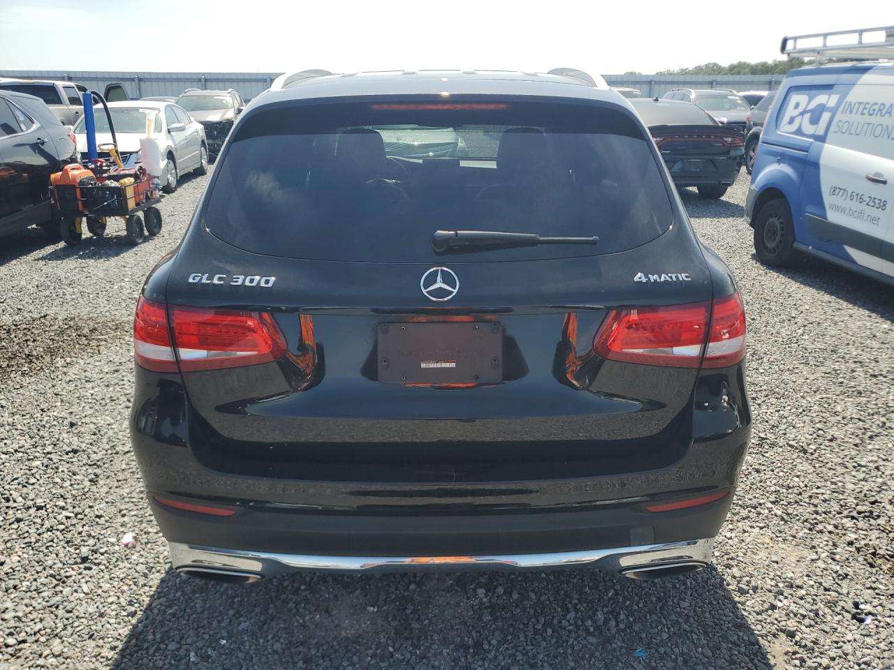 2016 MERCEDES-BENZ GLC GLC300 Base-4M