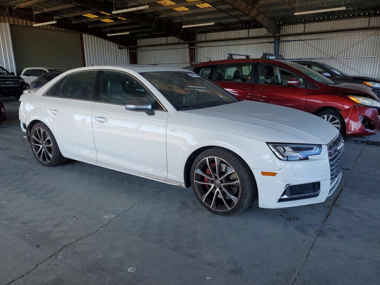 2018 AUDI S4