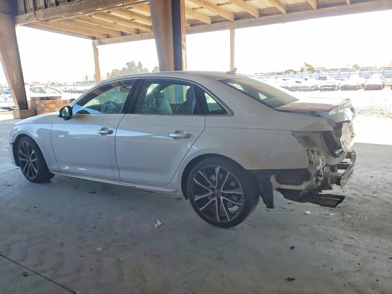2018 AUDI S4