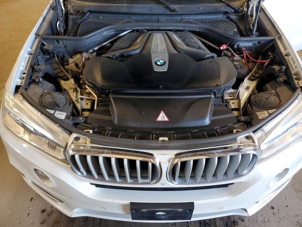 2015 BMW X5 xDrive50i