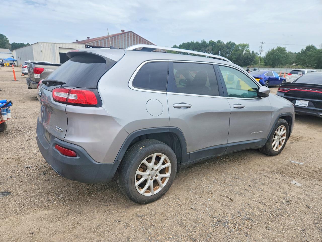 2016 JEEP CHEROKEE LATITUDE FWD