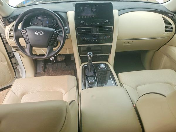 2023 INFINITI QX80