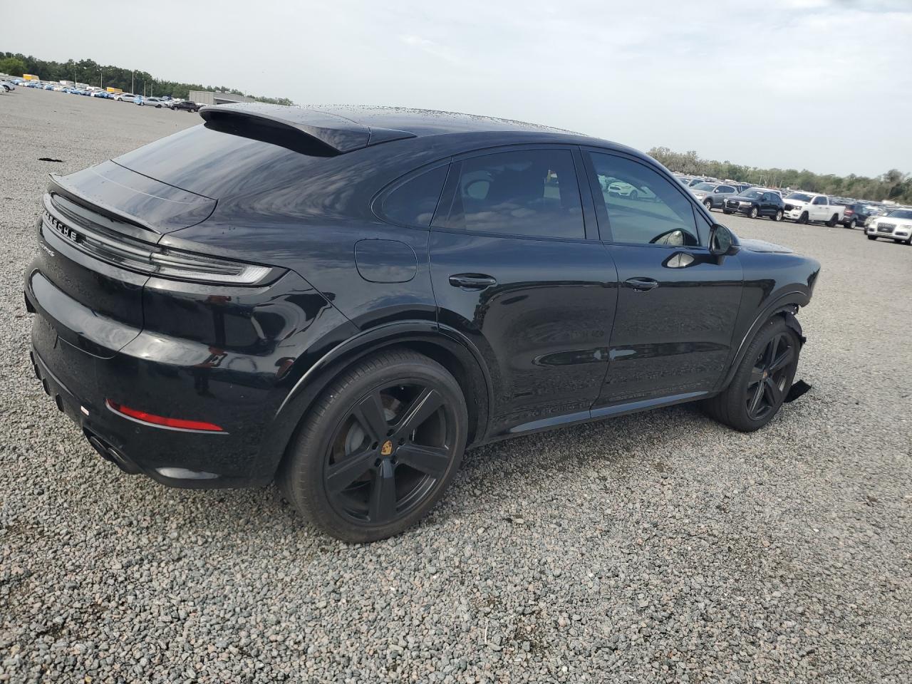 2024 PORSCHE CAYENNE S Coupe