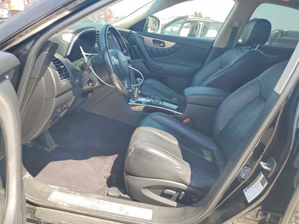 2012 INFINITI FX35
