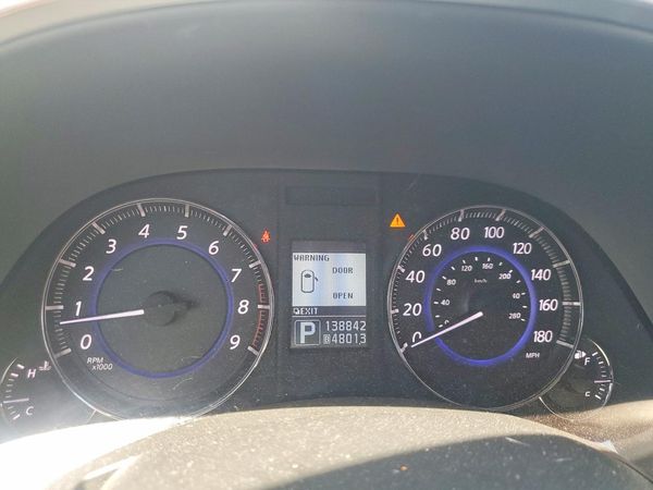 2012 INFINITI FX35