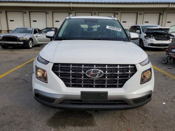 2026 HYUNDAI VENUE SEL, SEL w/ 2-Tone Roof