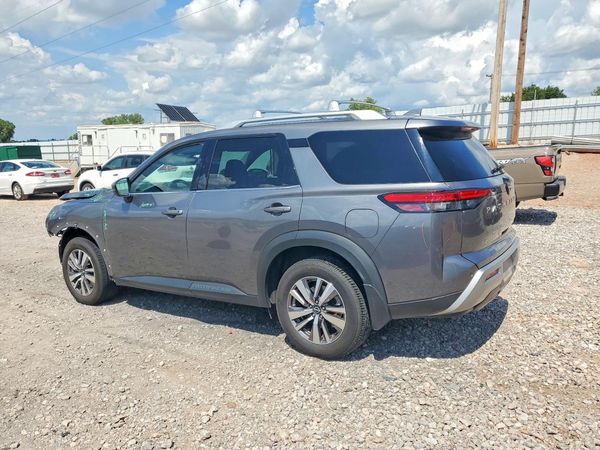 2022 NISSAN PATHFINDER SL