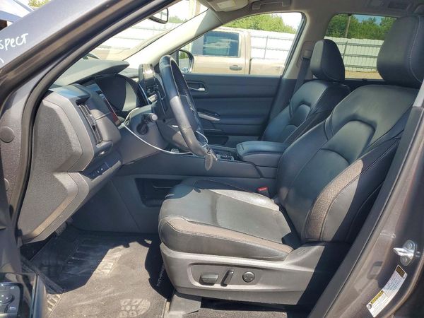 2022 NISSAN PATHFINDER SL