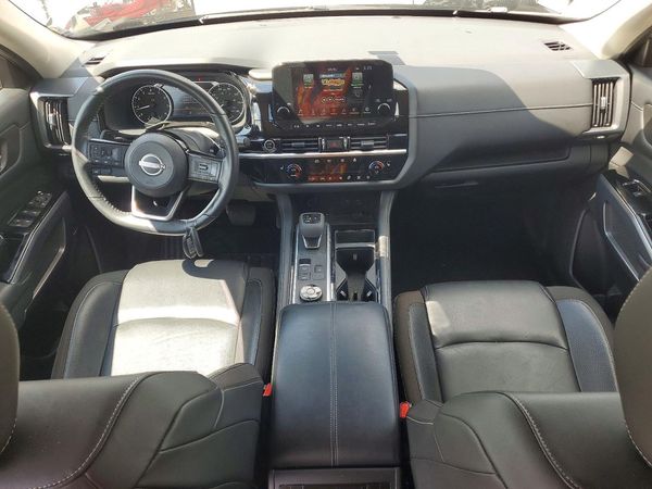 2022 NISSAN PATHFINDER SL