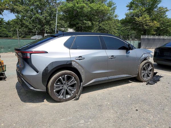2024 TOYOTA BZ4X