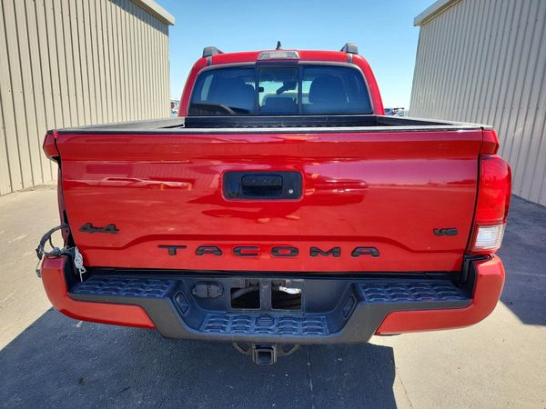 2022 TOYOTA TACOMA