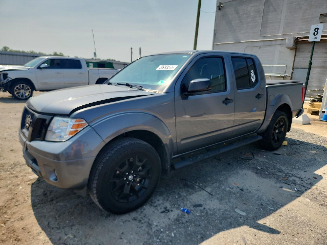 2020 NISSAN FRONTIER