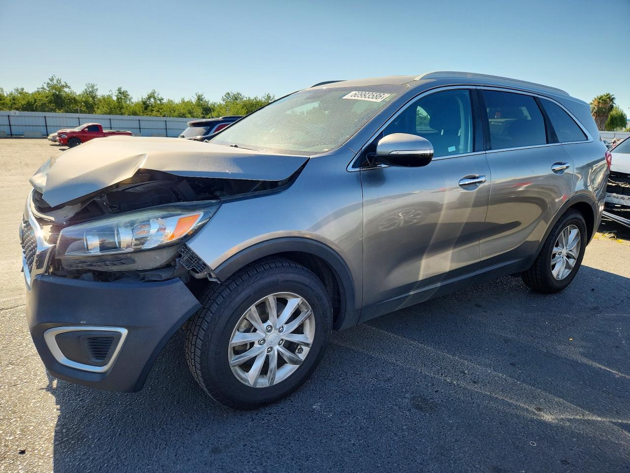 2017 KIA SORENTO L, LX