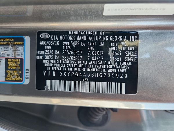 2017 KIA SORENTO L, LX