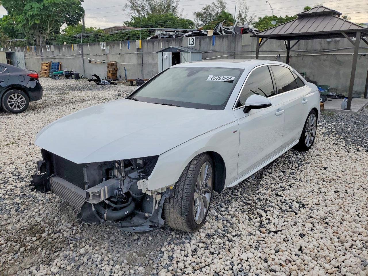 2021 AUDI A4 quattro Premium Plus