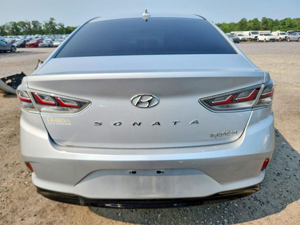 2019 HYUNDAI SONATA HYBRID Hybrid SE
