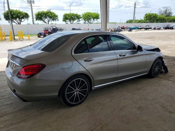 2019 MERCEDES-BENZ C C300