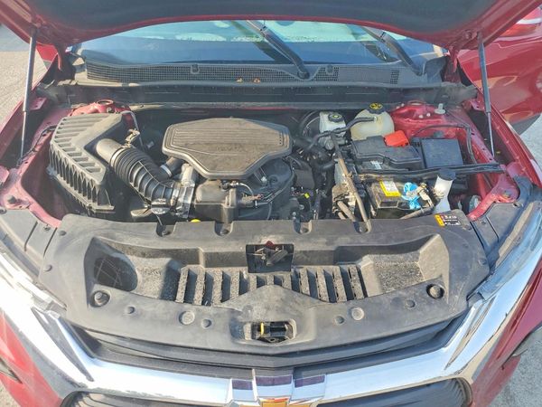 2020 CHEVROLET BLAZER 3LT — Engine bay