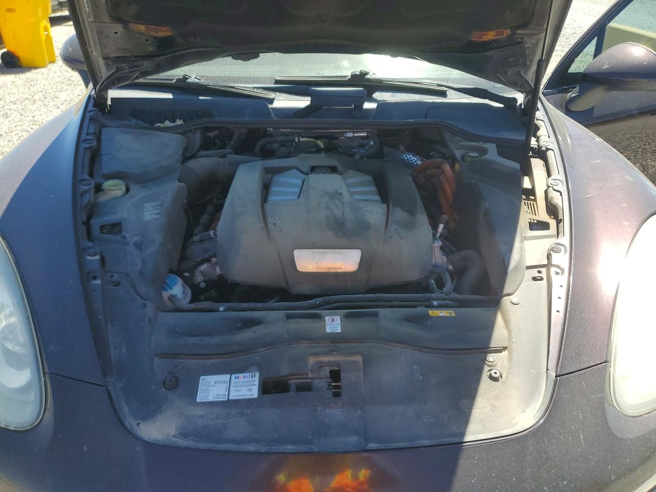 2012 PORSCHE CAYENNE S Hybrid