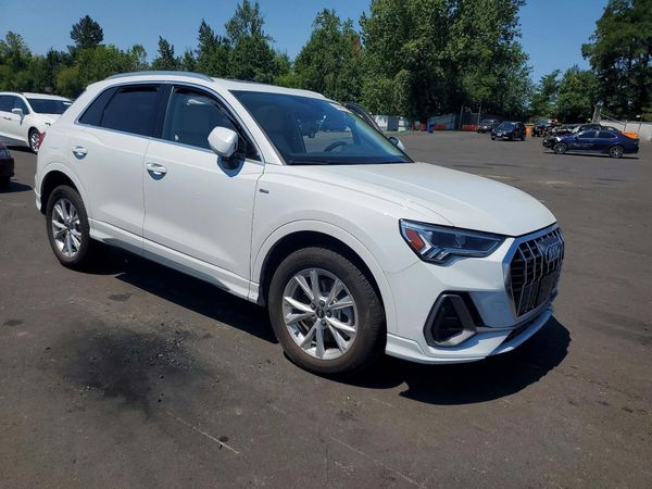 2025 AUDI Q3