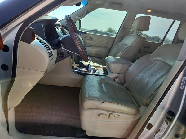 2017 INFINITI QX80