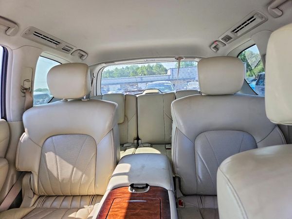 2017 INFINITI QX80