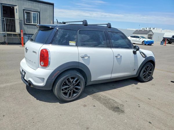 2014 MINI COOPER