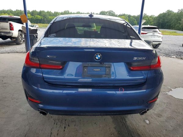 2021 BMW 330XI xDrive