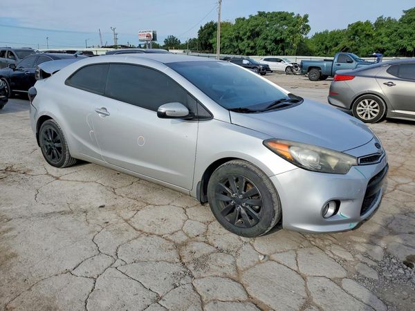2015 KIA FORTE