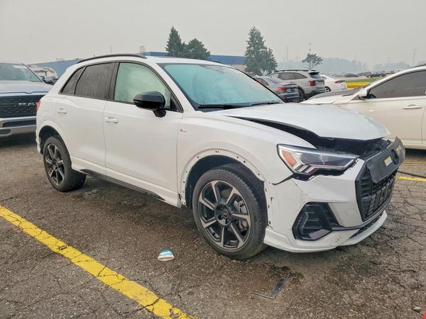 2025 AUDI Q3