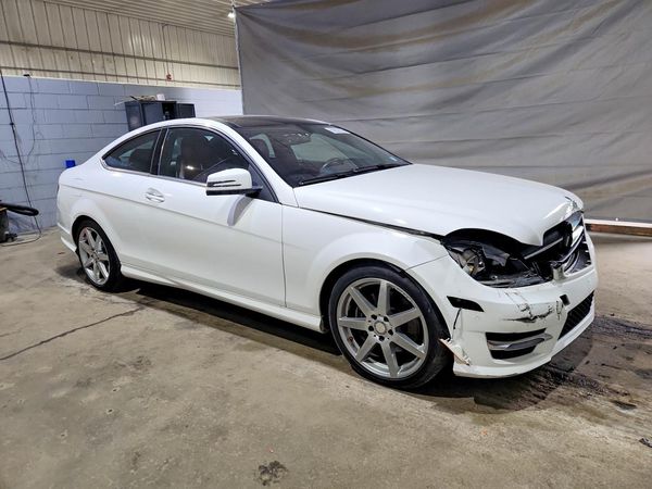 2015 MERCEDES-BENZ C C350 4-MATIC