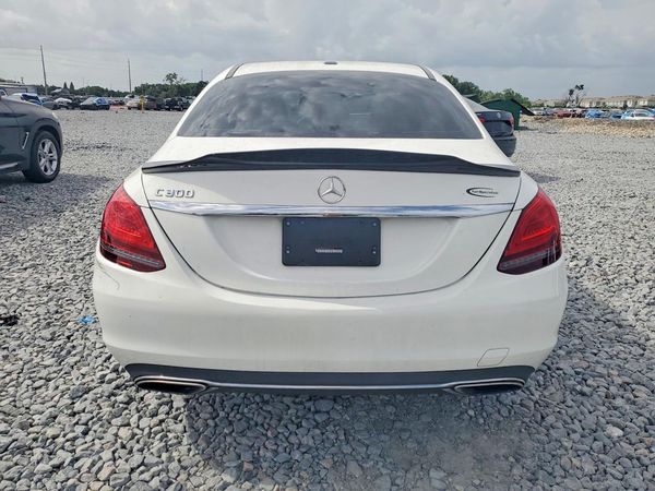 2019 MERCEDES-BENZ C C300